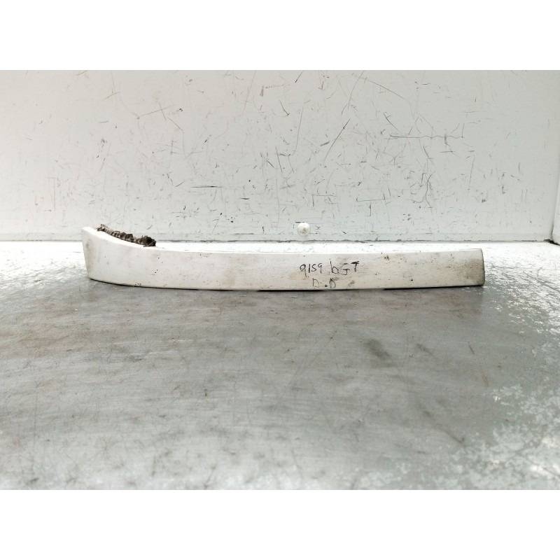 Recambio de moldura para peugeot partner furgoneta/monovolumen (5_, g_) 1.9 d referencia OEM IAM 9618254577 moldura bajo faro 
