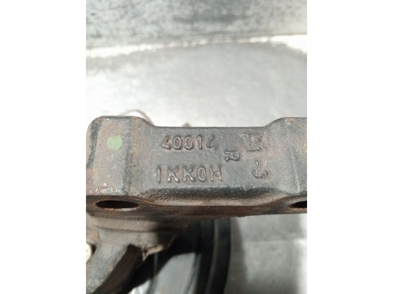 Recambio de mangueta delantera derecha para nissan leaf (ze1) electric referencia OEM IAM 400141KK0H  