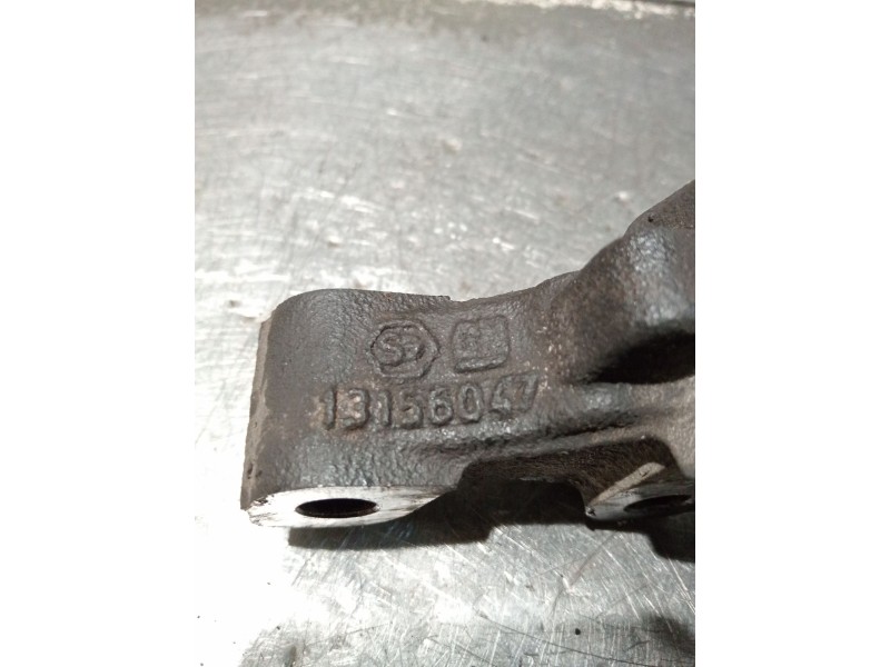 Recambio de mangueta delantera izquierda para opel astra h gtc (a04) 1.7 cdti (l08) referencia OEM IAM 13156047  