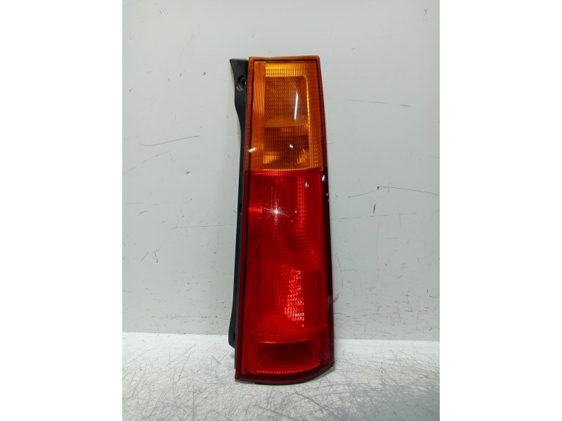 Recambio de piloto trasero derecho para honda cr-v (rd1/3) 2.0 16v cat referencia OEM IAM   