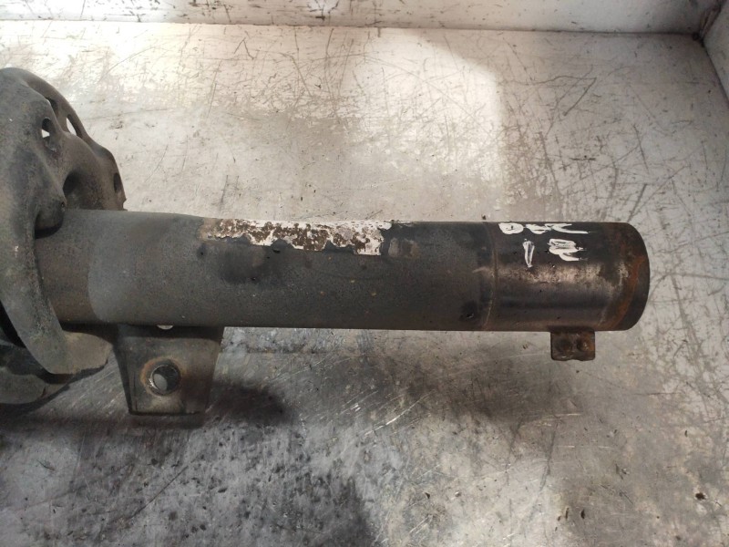 Recambio de amortiguador delantero izquierdo para seat leon (1p1) comfort limited referencia OEM IAM 1T0413031HE  