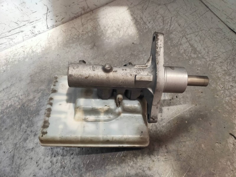 Recambio de bomba freno para renault master kombi l1h1 3,0t referencia OEM IAM   