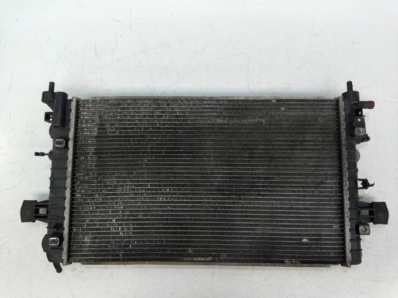 Recambio de radiador agua para opel zafira b 1.8 16v referencia OEM IAM   
