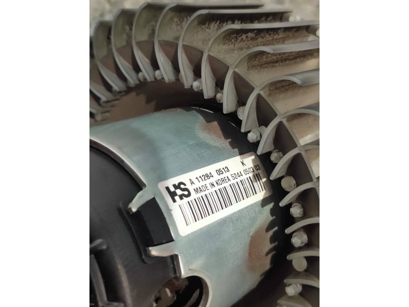 Recambio de motor calefaccion para chevrolet aveo berlina hatchback lt referencia OEM IAM 52440503  