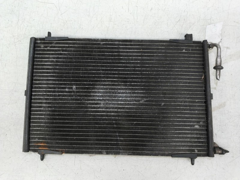Recambio de condensador / radiador aire acondicionado para peugeot 206 berlina referencia OEM IAM 864288Z  