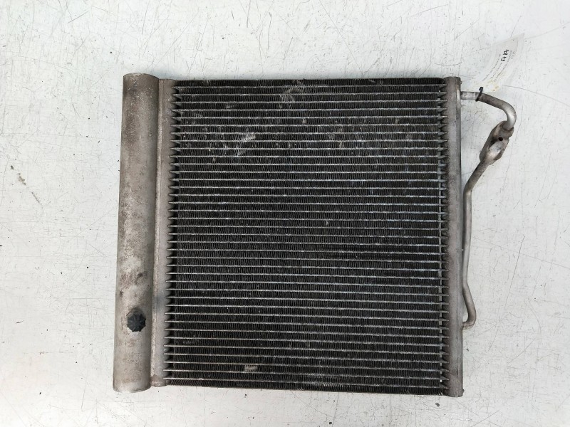 Recambio de condensador / radiador aire acondicionado para smart coupe 0.6 turbo cat referencia OEM IAM   