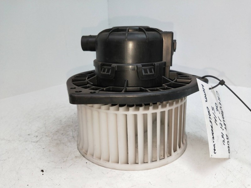 Recambio de motor calefaccion para chevrolet aveo 1.2 cat referencia OEM IAM   