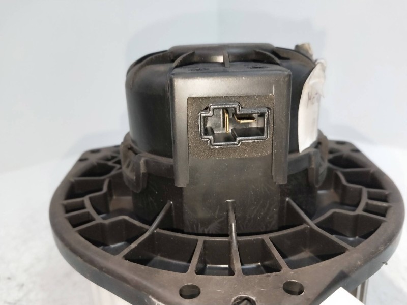 Recambio de motor calefaccion para chevrolet aveo 1.2 cat referencia OEM IAM   