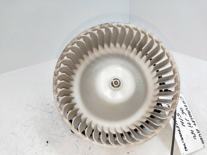 Recambio de motor calefaccion para chevrolet aveo 1.2 cat referencia OEM IAM   