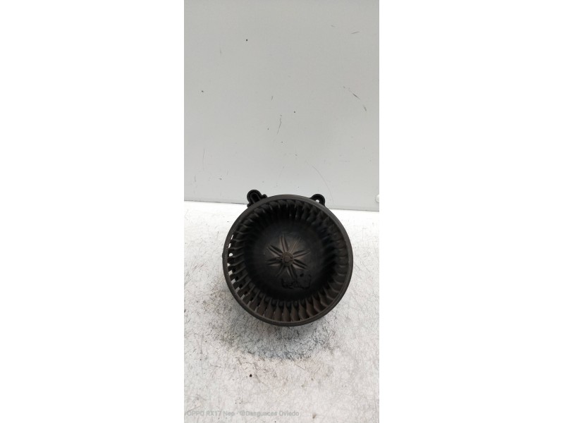 Recambio de motor calefaccion para kia rio ipanema berlina referencia OEM IAM   
