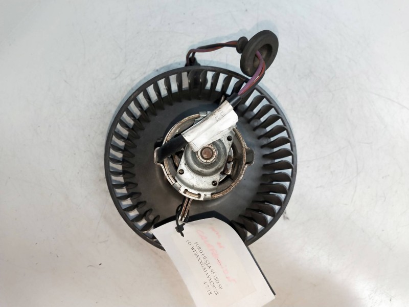 Recambio de motor calefaccion para ford fiesta berlina 1.8 diesel cat referencia OEM IAM   