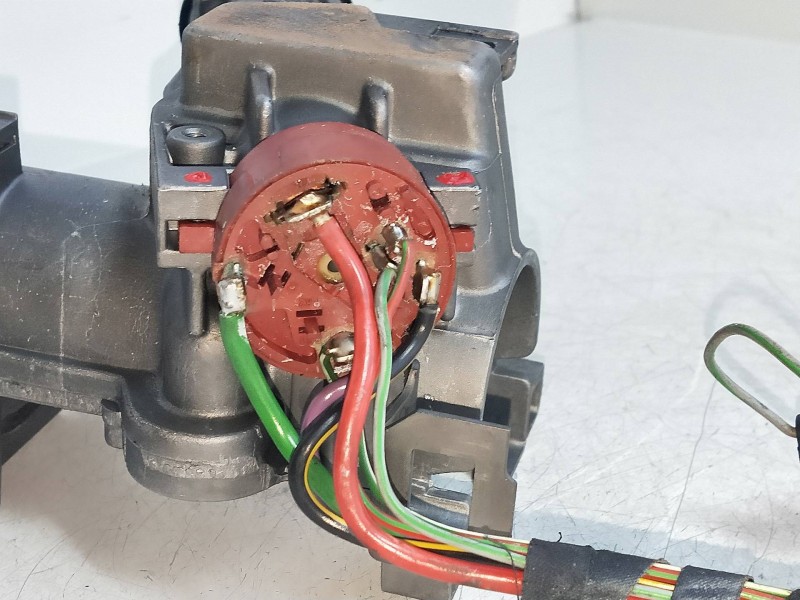 Recambio de conmutador de arranque para bmw serie 8 (e31) 5.0 v12 cat referencia OEM IAM   