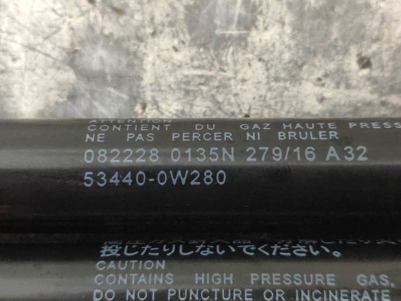 Recambio de amortiguadores capo para lexus nx 300h 2wd referencia OEM IAM 534400W280  