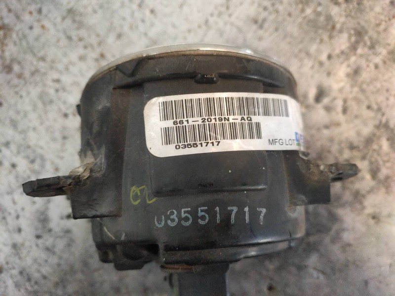 Recambio de faro antiniebla derecho para fiat punto (evo) (199) emotion referencia OEM IAM 03551717  
