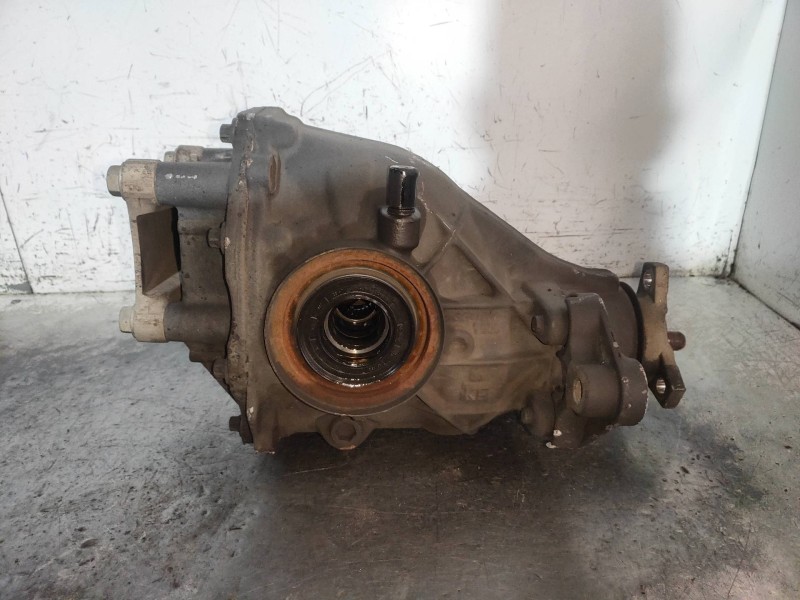 Recambio de diferencial trasero para mercedes-benz clase cl (w216) coupe 500 4-matic (216.386) referencia OEM IAM A2213511505  R