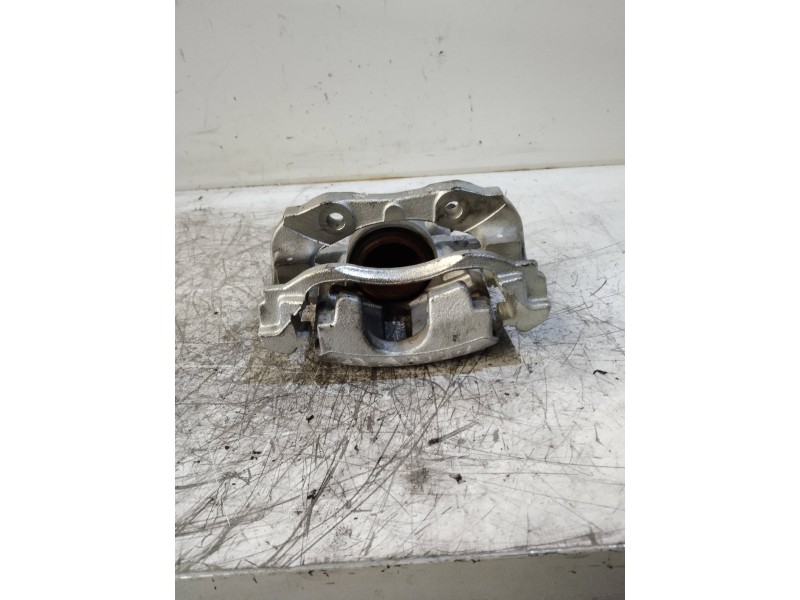 Recambio de pinza freno delantera derecha para peugeot 2008 (--.2013) 1.2 16v vti referencia OEM IAM 0204Y01132  