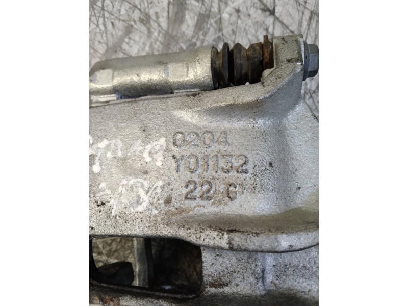 Recambio de pinza freno delantera derecha para peugeot 2008 (--.2013) 1.2 16v vti referencia OEM IAM 0204Y01132  