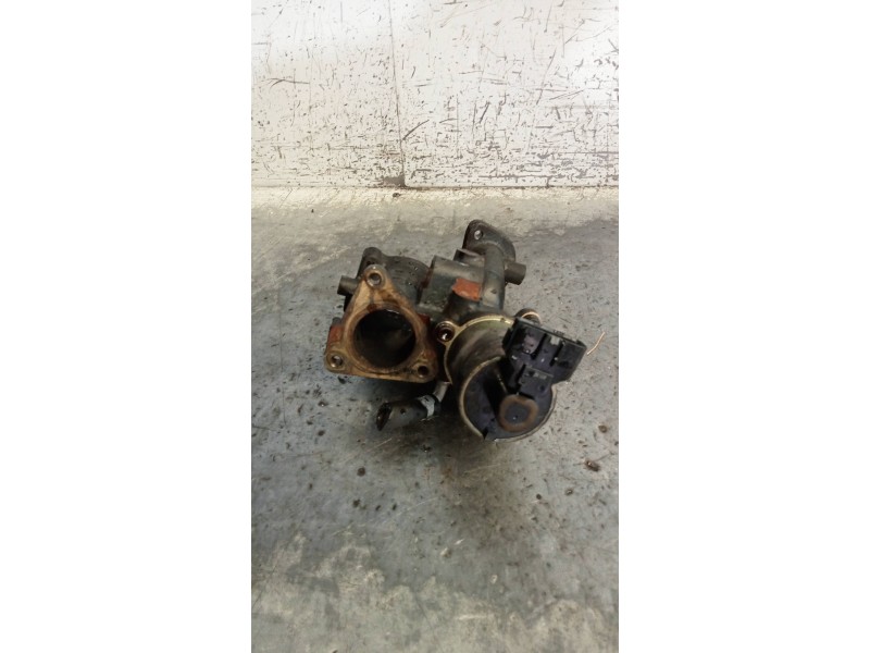 Recambio de valvula egr para opel astra h berlina enjoy referencia OEM IAM 8973586130 HU1350007130 