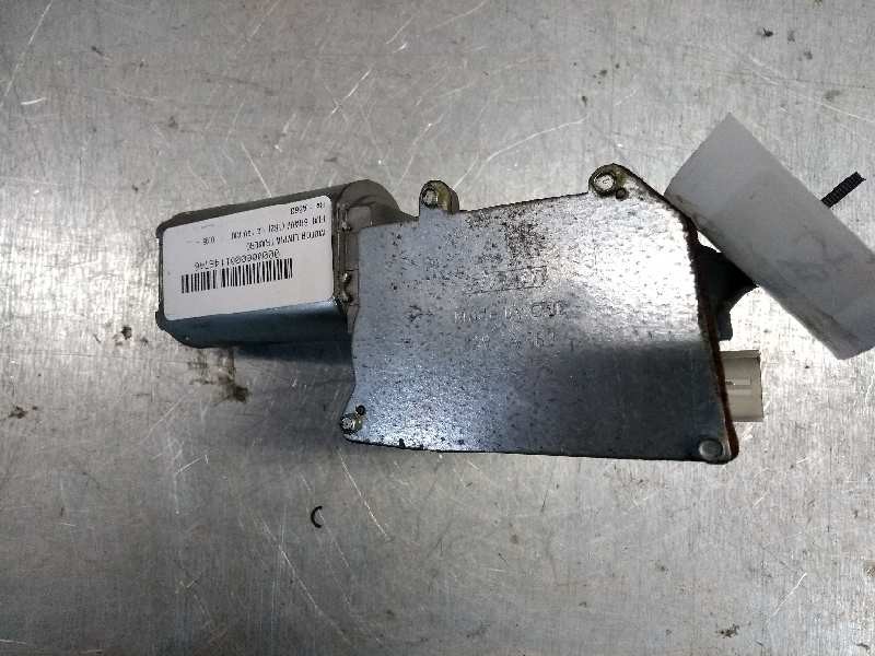 Recambio de motor limpia trasero para fiat brava (182) 1.2 16v cat referencia OEM IAM A563  