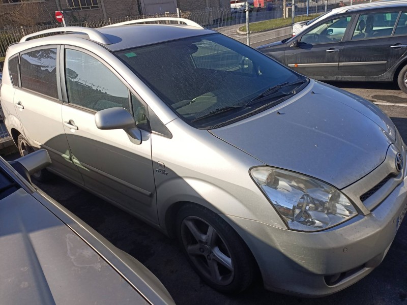 toyota corolla verso (r1) del año 2006
