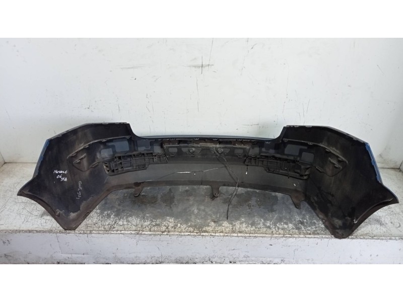 Recambio de paragolpes trasero para renault megane ii classic berlina confort dynamique referencia OEM IAM   4P