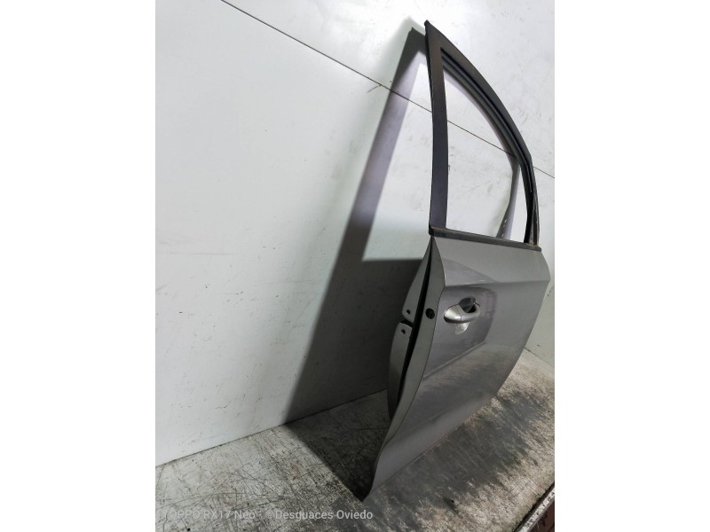Recambio de puerta delantera derecha para kia carens ( ) business referencia OEM IAM   5P