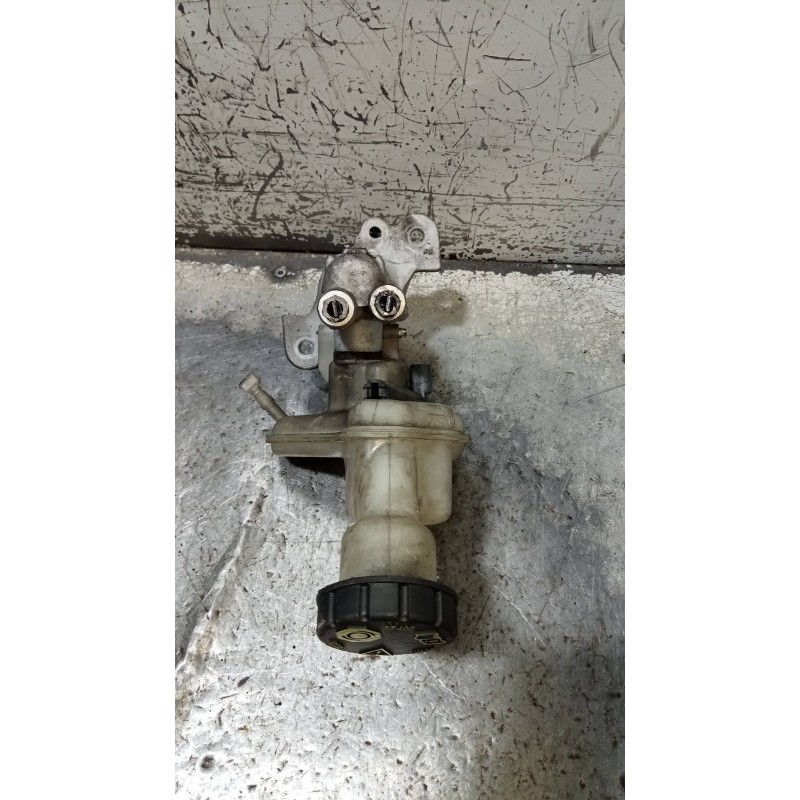 Recambio de bomba freno para mercedes-benz clase a berlina (bm 177) a 180 d (177.103) referencia OEM IAM A1774304300  