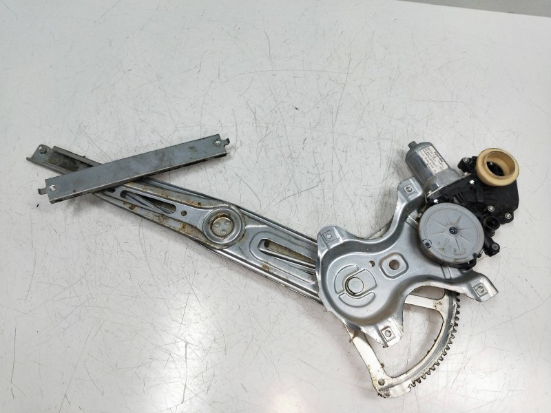 Recambio de elevalunas delantero izquierdo para toyota yaris (ksp9/scp9/nlp9) referencia OEM IAM 983722104  5P Recambio de elevalunas delantero izquierdo para toyota yaris (ksp9/scp9/nlp9) referencia OEM IAM 983722104  5P