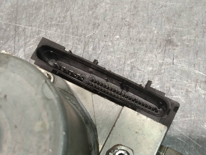 Recambio de abs para toyota auris active referencia OEM IAM 0265251199 4454002350 0265951659