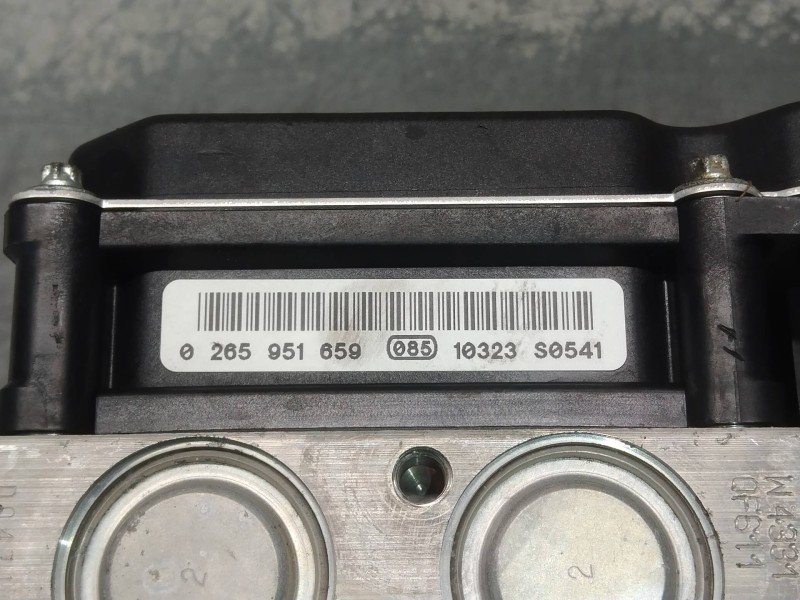 Recambio de abs para toyota auris active referencia OEM IAM 0265251199 4454002350 0265951659