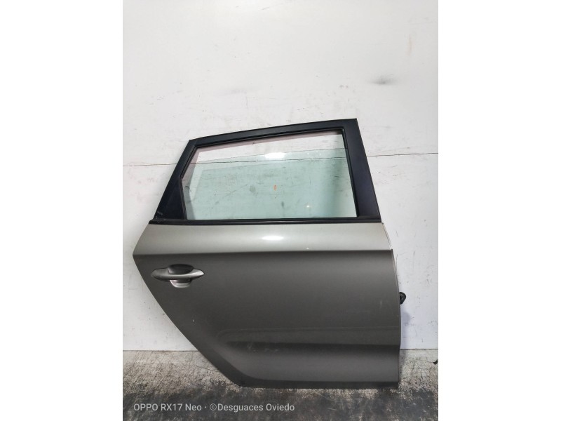 Recambio de puerta trasera derecha para kia carens ( ) business referencia OEM IAM   5P