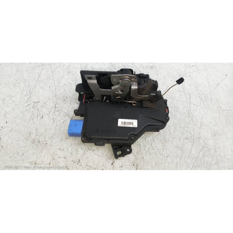 Recambio de motor cierre centralizado trasero derecho para volkswagen golf v berlina (1k1) highline referencia OEM IAM 7L0839016