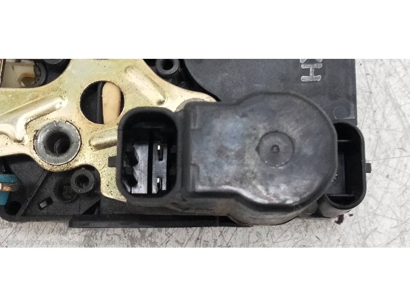Recambio de motor cierre centralizado trasero derecho para chevrolet lacetti se referencia OEM IAM   