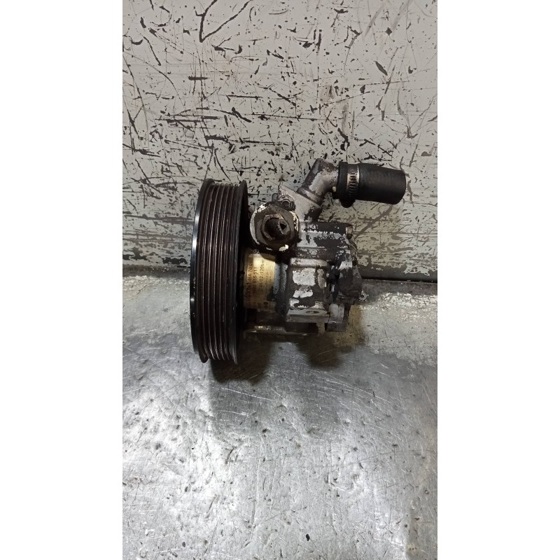 Recambio de bomba direccion para mercedes-benz vito (w638) caja cerrada 110 cdi  (638.094) referencia OEM IAM 7692955511  