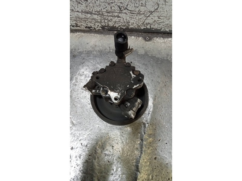 Recambio de bomba direccion para mercedes-benz vito (w638) caja cerrada 110 cdi  (638.094) referencia OEM IAM 7692955511  