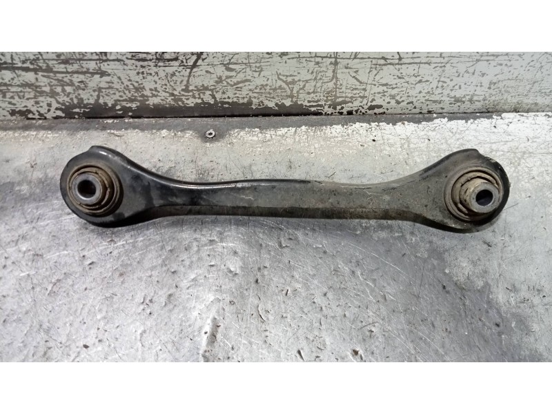 Recambio de brazo suspension superior trasero derecho para seat altea xl (5p5) freetrack 4x4 referencia OEM IAM 1K0501529J  