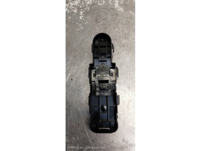 Recambio de mando elevalunas delantero derecho para peugeot 308 1.6 16v hdi fap referencia OEM IAM 96565184XT  