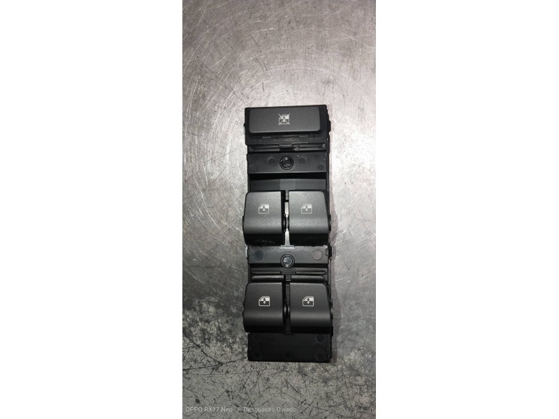 Recambio de mando elevalunas delantero izquierdo para hyundai i30 (pd) essence referencia OEM IAM 93571G3030  