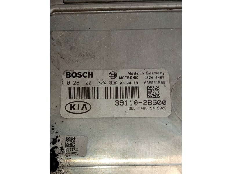 Recambio de centralita motor uce para kia cee´d 1.6 cat referencia OEM IAM 0261201324 13740467 1039S21590