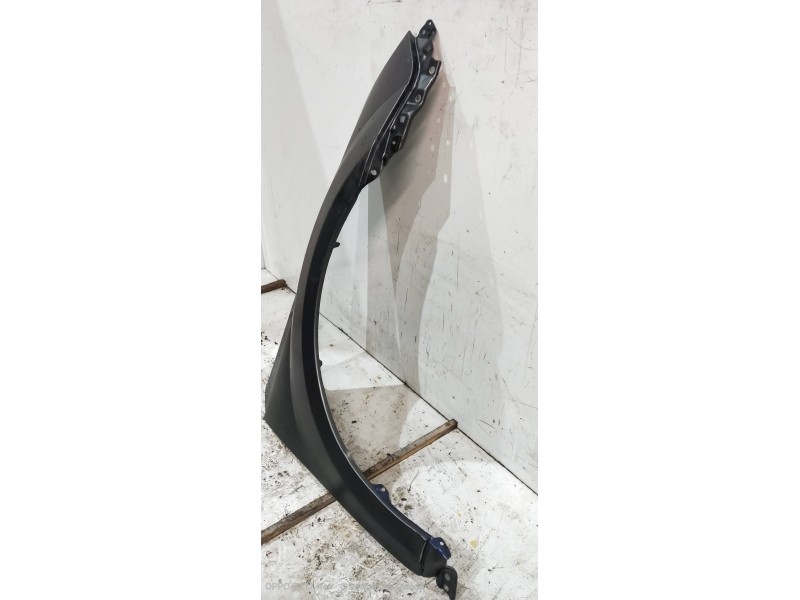 Recambio de aleta delantera derecha para subaru legacy lim. b14 limited referencia OEM IAM   