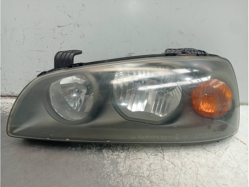 Recambio de faro izquierdo para hyundai elantra (xd) 1.6 comfort (5-ptas.) referencia OEM IAM 082211132L  