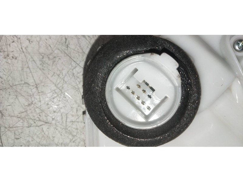 Recambio de motor cierre centralizado delantero izquierdo para mazda 3 berlina (bp) evolution referencia OEM IAM   4P