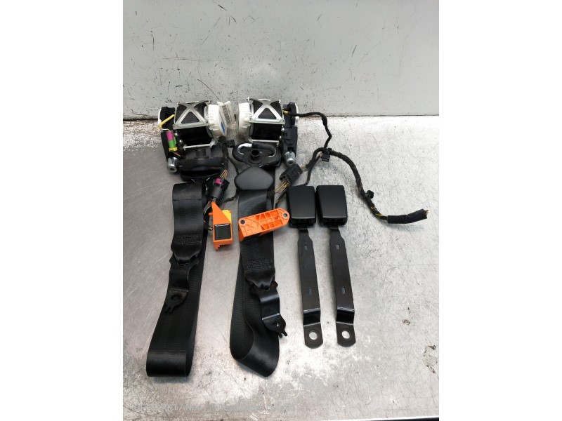 Recambio de kit airbag para skoda fabia (5j2 ) urban referencia OEM IAM 1C0909605P 5WK44437 