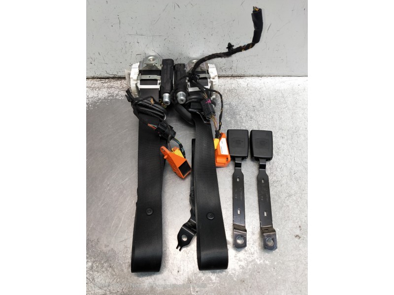 Recambio de kit airbag para skoda fabia (5j2 ) urban referencia OEM IAM 1C0909605P 5WK44437 