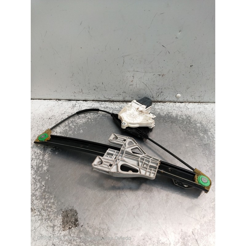 Recambio de elevalunas delantero derecho para audi a4 ber. (b8) 2.0 16v tdi referencia OEM IAM 8K0839462A 10292306502 4P