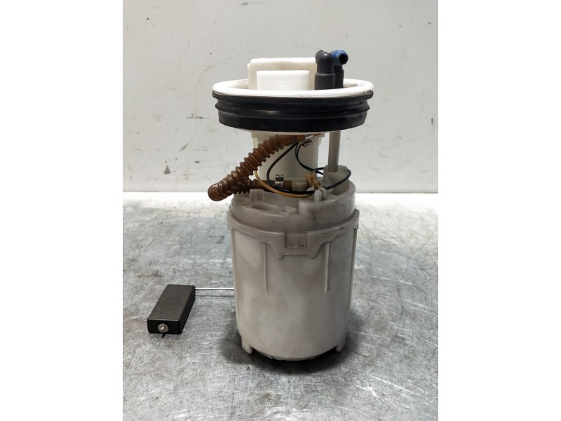 Recambio de bomba combustible para skoda fabia (5j2 ) urban referencia OEM IAM 6Q0919051 A2C53021868 