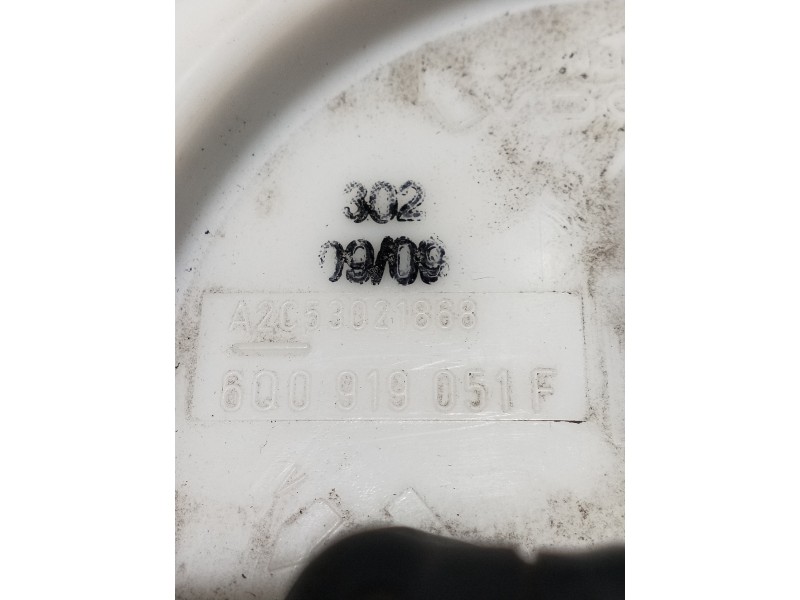 Recambio de bomba combustible para skoda fabia (5j2 ) urban referencia OEM IAM 6Q0919051 A2C53021868 