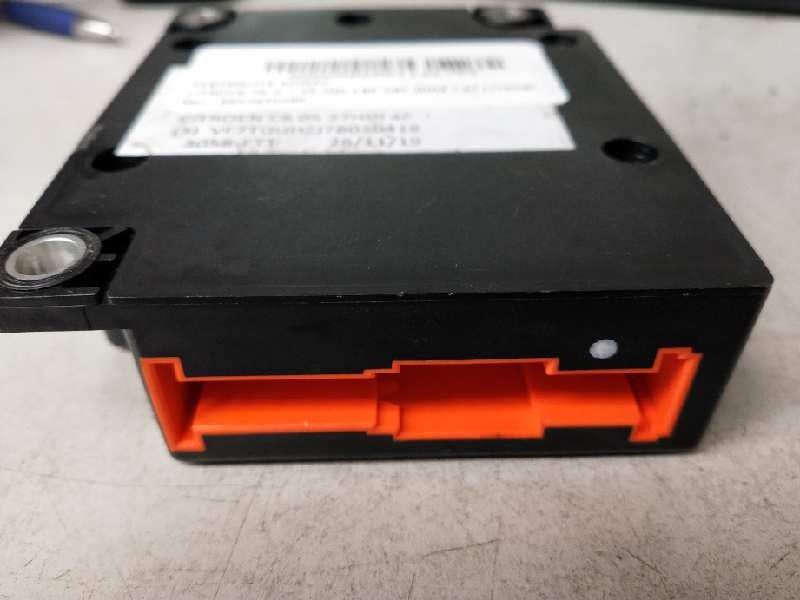 Recambio de centralita airbag para citroen c6 2.7 v6 hdi fap cat (uhz / dt17ted4) referencia OEM IAM 9663440480 4212 B6 LRV6H10A