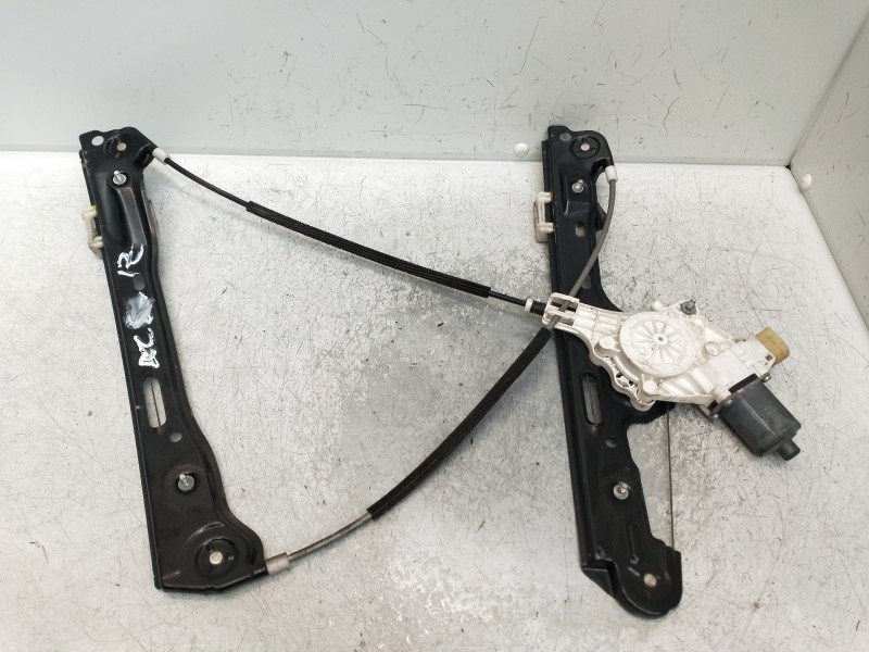 Recambio de elevalunas delantero izquierdo para bmw serie 1 berlina (e81/e87) 118d referencia OEM IAM   5P