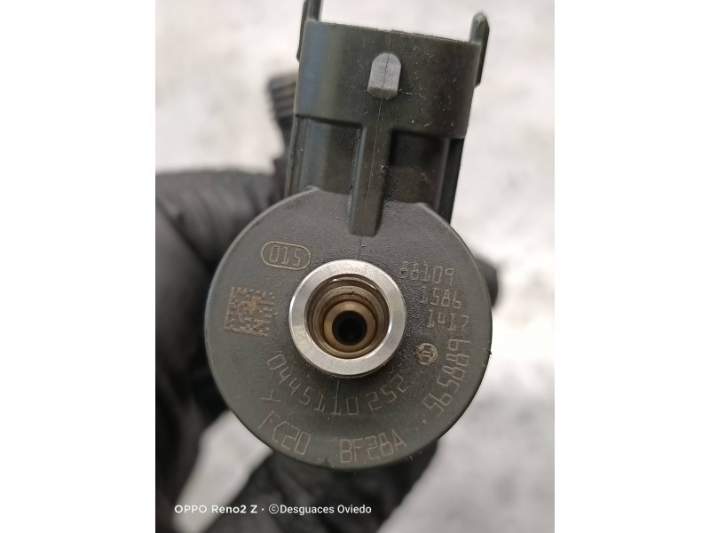 Recambio de inyector para peugeot 207 urban referencia OEM IAM 0445110252  BOSCH
